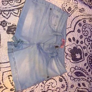 I am selling Jean shorts!!